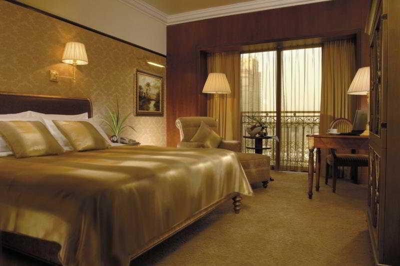 Howard Johnson Regal Court Hotel بكين الغرفة الصورة